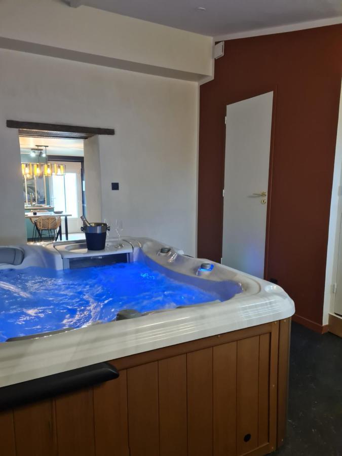 Maison Eliste - Love Gite Chic Avec Jacuzzi Interieur La Gacilly Eksteriør bilde